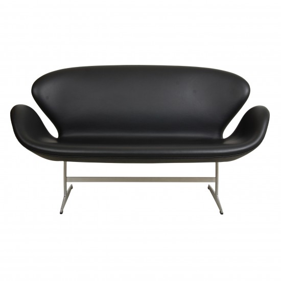 Buy Second hand Arne Jacobsen Swan sofa black leather CPH Classic